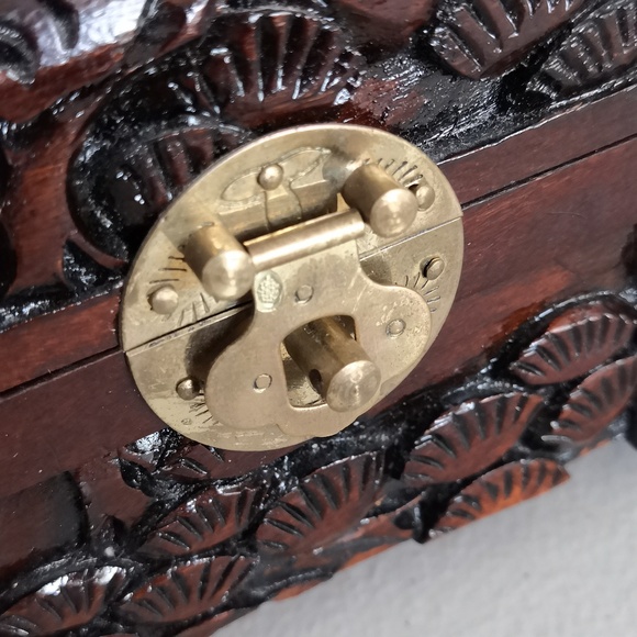 Vintage Carved Wooden Jewelry Box - Picture 12 of 12